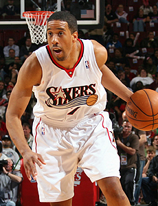 就利用足球 就利用足球