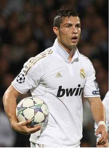 与涅曼并驾 与涅曼并驾